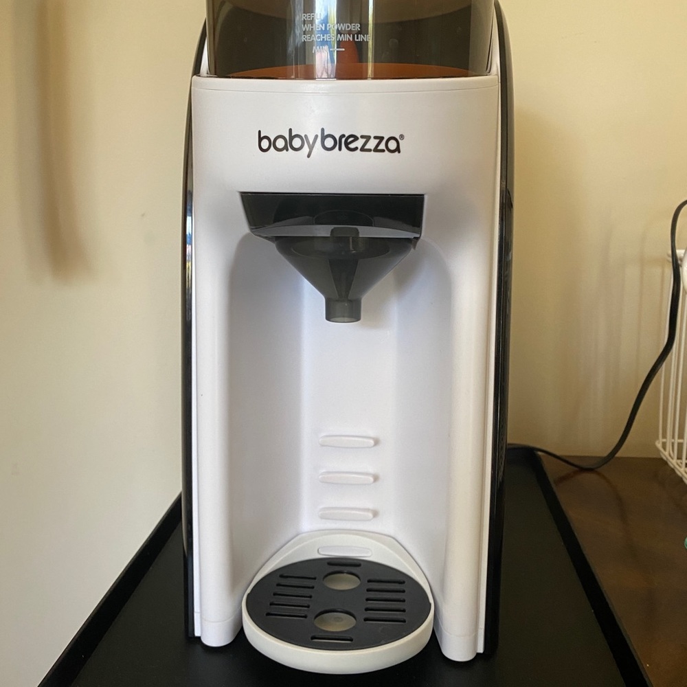 Baby Brezza Formula Pro Advanced Baby Formula Dispenser